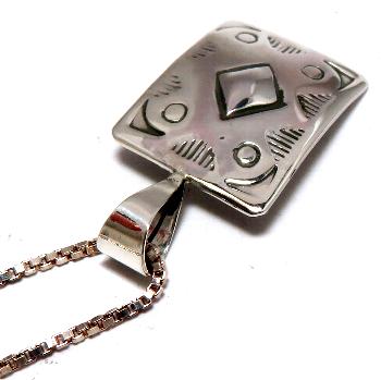 Delayne Reeves�iNavajo)�� �y���_���g