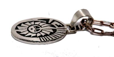 Irvin Gene�iNavajo/Dine)�� �y���_���g