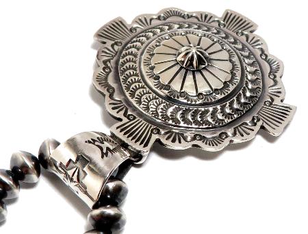 Delayne Reeves�iNavajo)�� �y���_���g